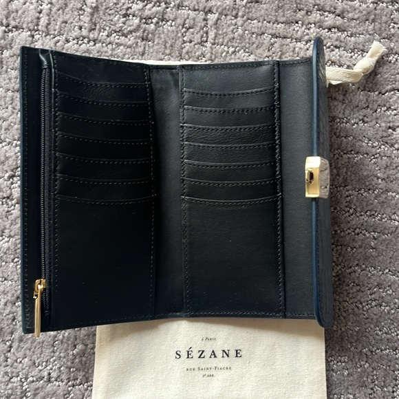 Sezane Wallet - Picture 3 of 9